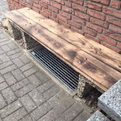 Kundenprojekt: Geflammte Eichenbohlen als Sitzbank-Auflage!